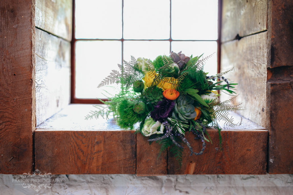 Starry Night Barn and Studios Wedding flowers