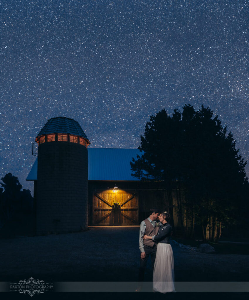 Starry Night Barn and Studios Wedding couple
