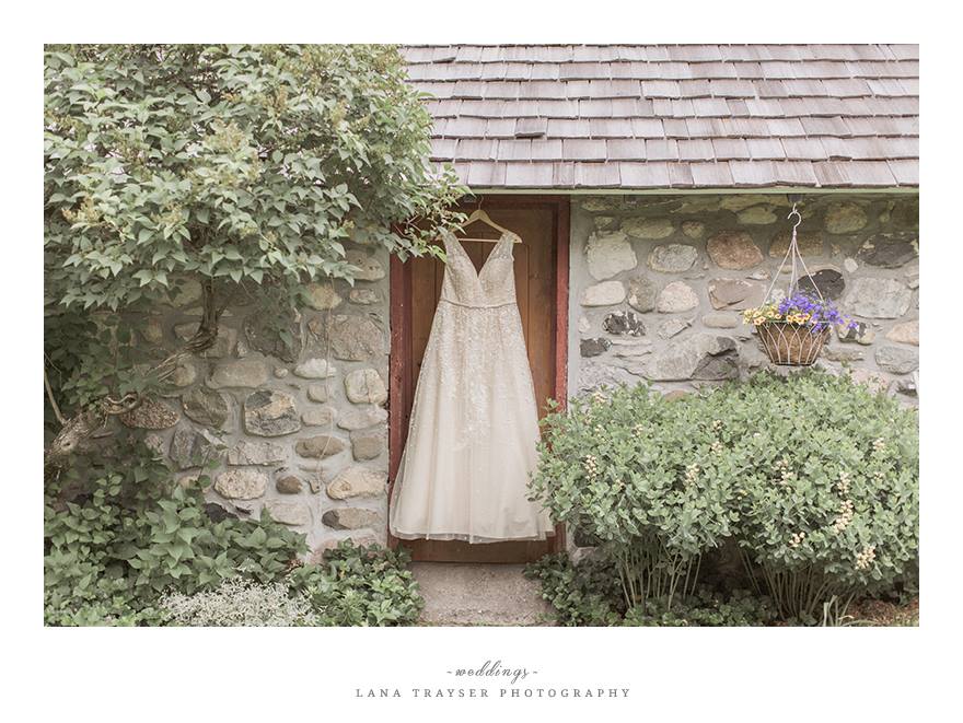Starry Night Barn and Studios Wedding Dress